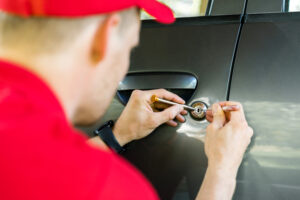How to Protect Yourself From a Locksmith Scam This Summer